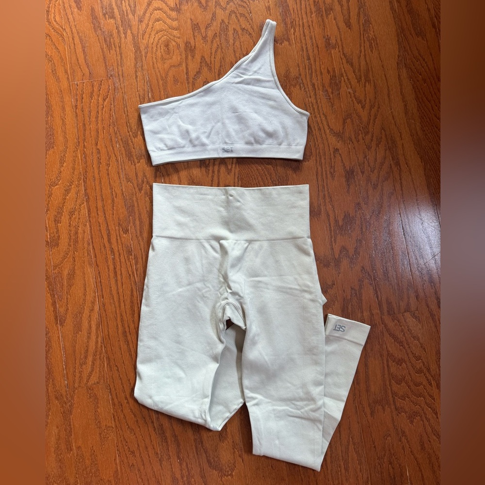Set Active Sculptflex Set In Oat Milk Size S - image 1